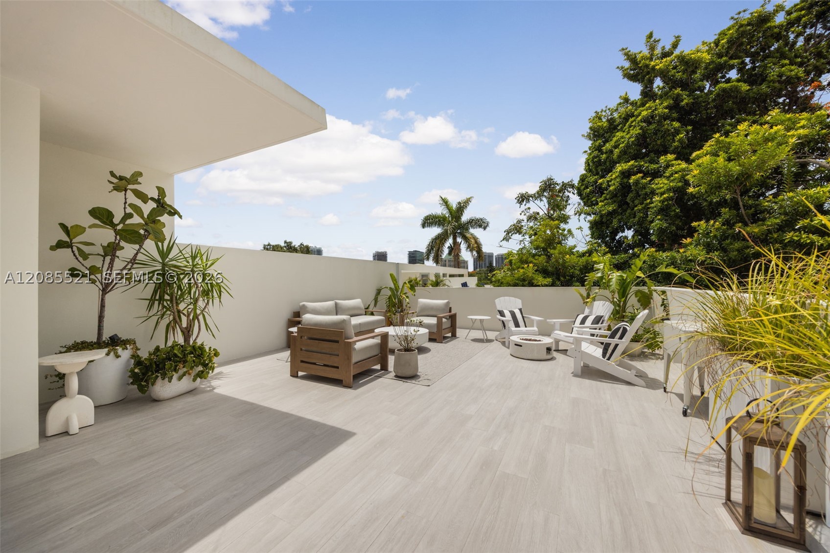 2957 Coconut Ave Coconut Grove, FL 33133