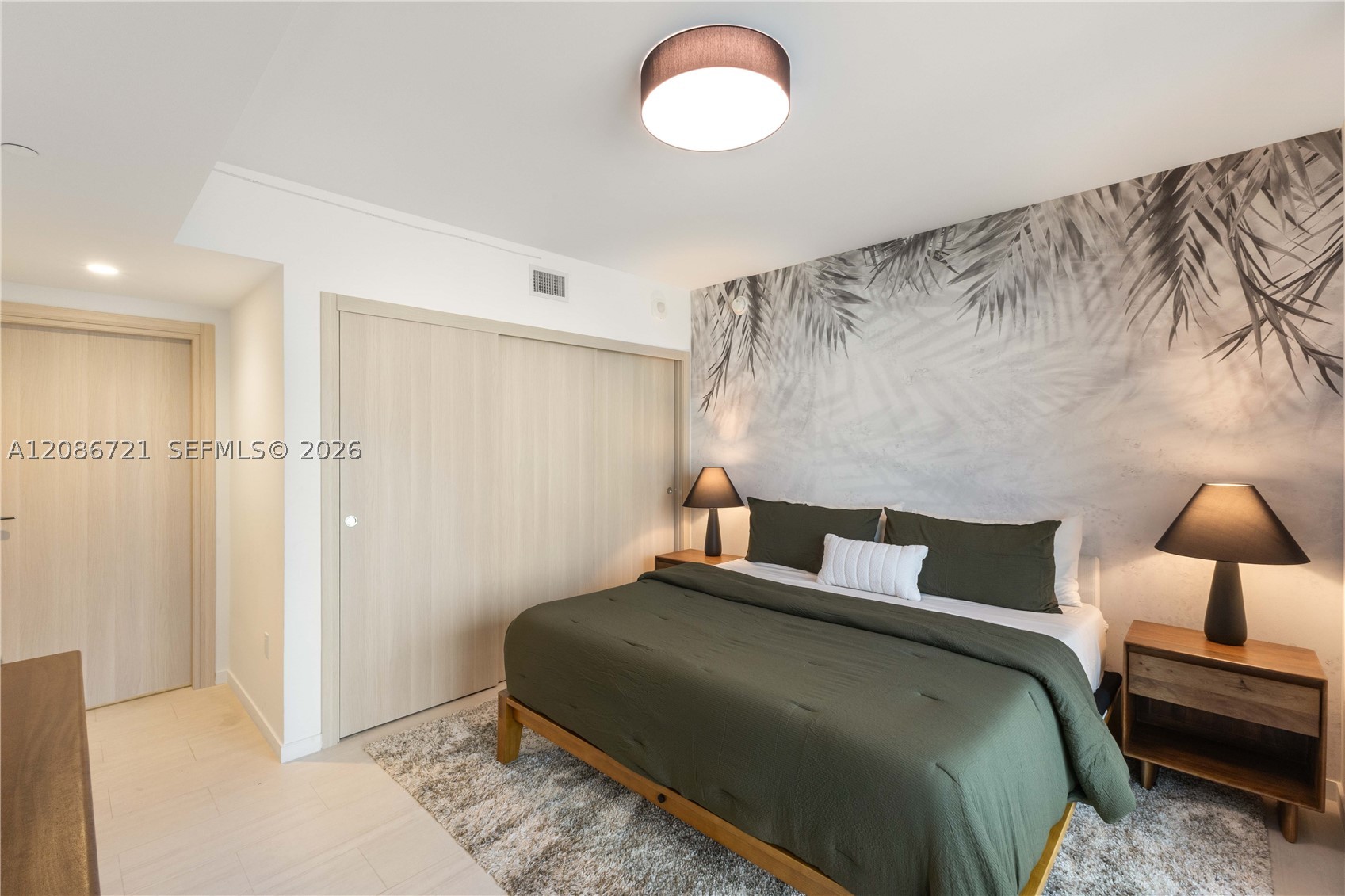 image Brickell Flatiron13