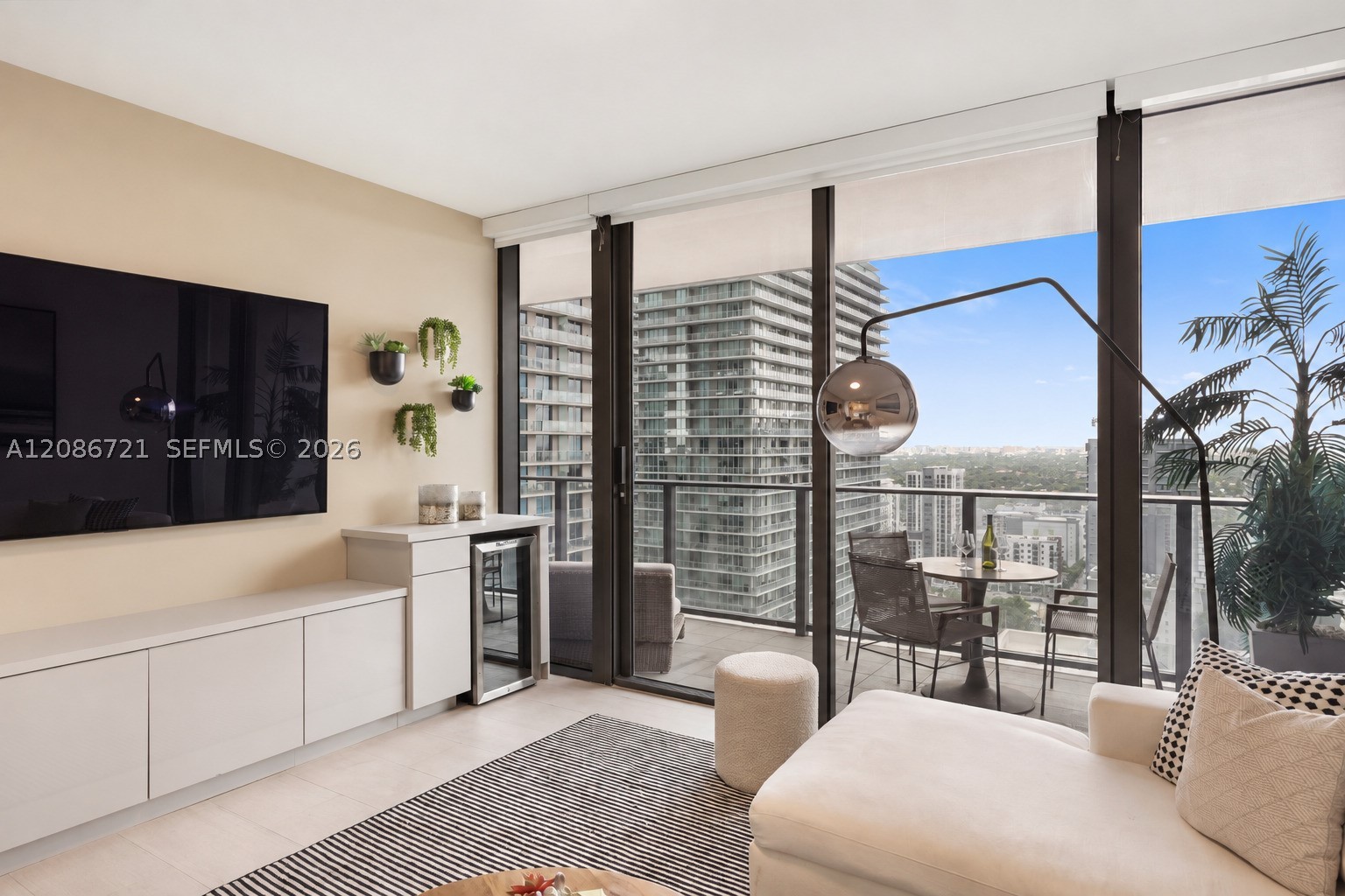 image Brickell Flatiron2