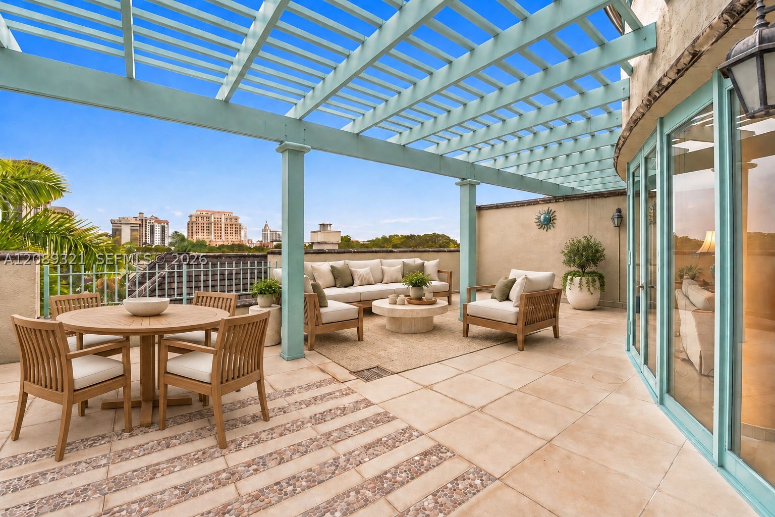 610 Valencia Ave #502 Coral Gables, FL 33134