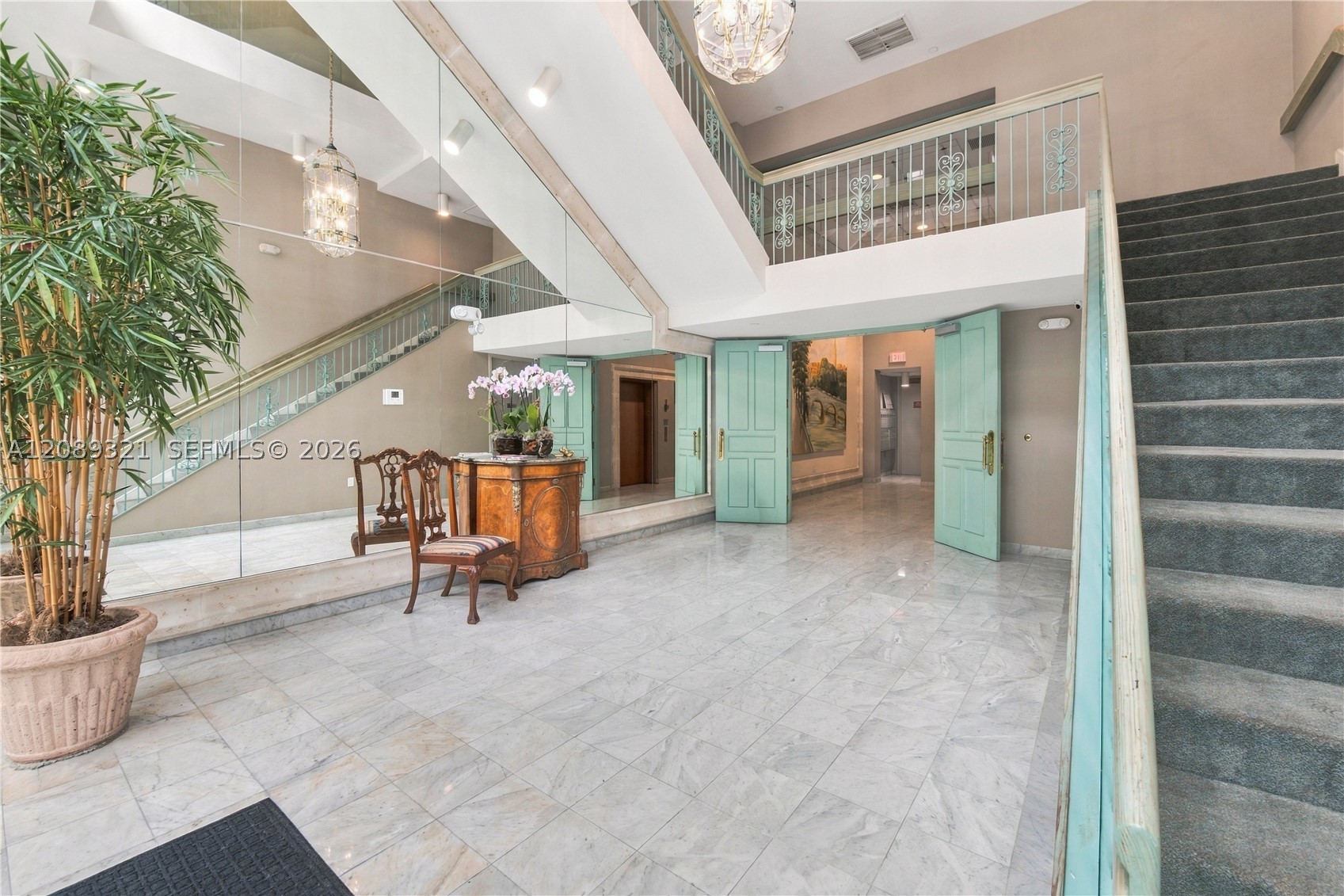 610 Valencia Ave #502 Coral Gables, FL 33134