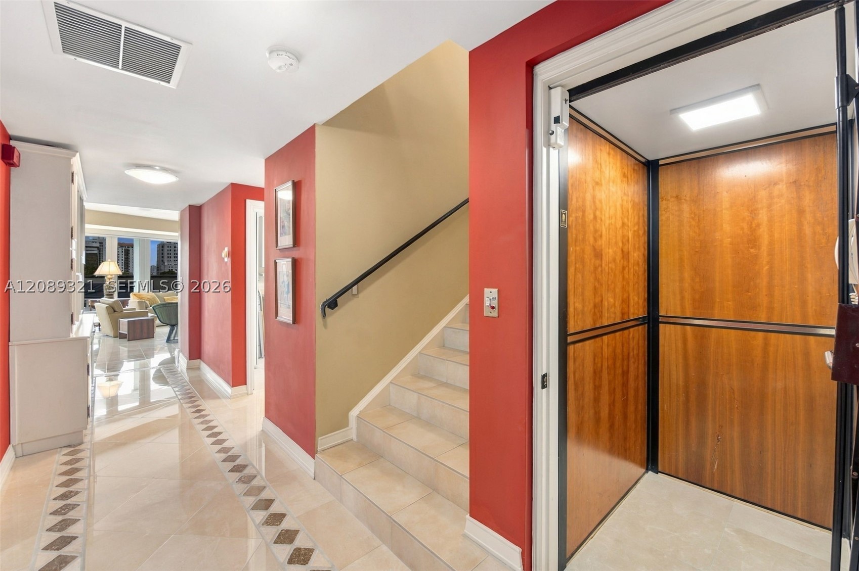 610 Valencia Ave #502 Coral Gables, FL 33134