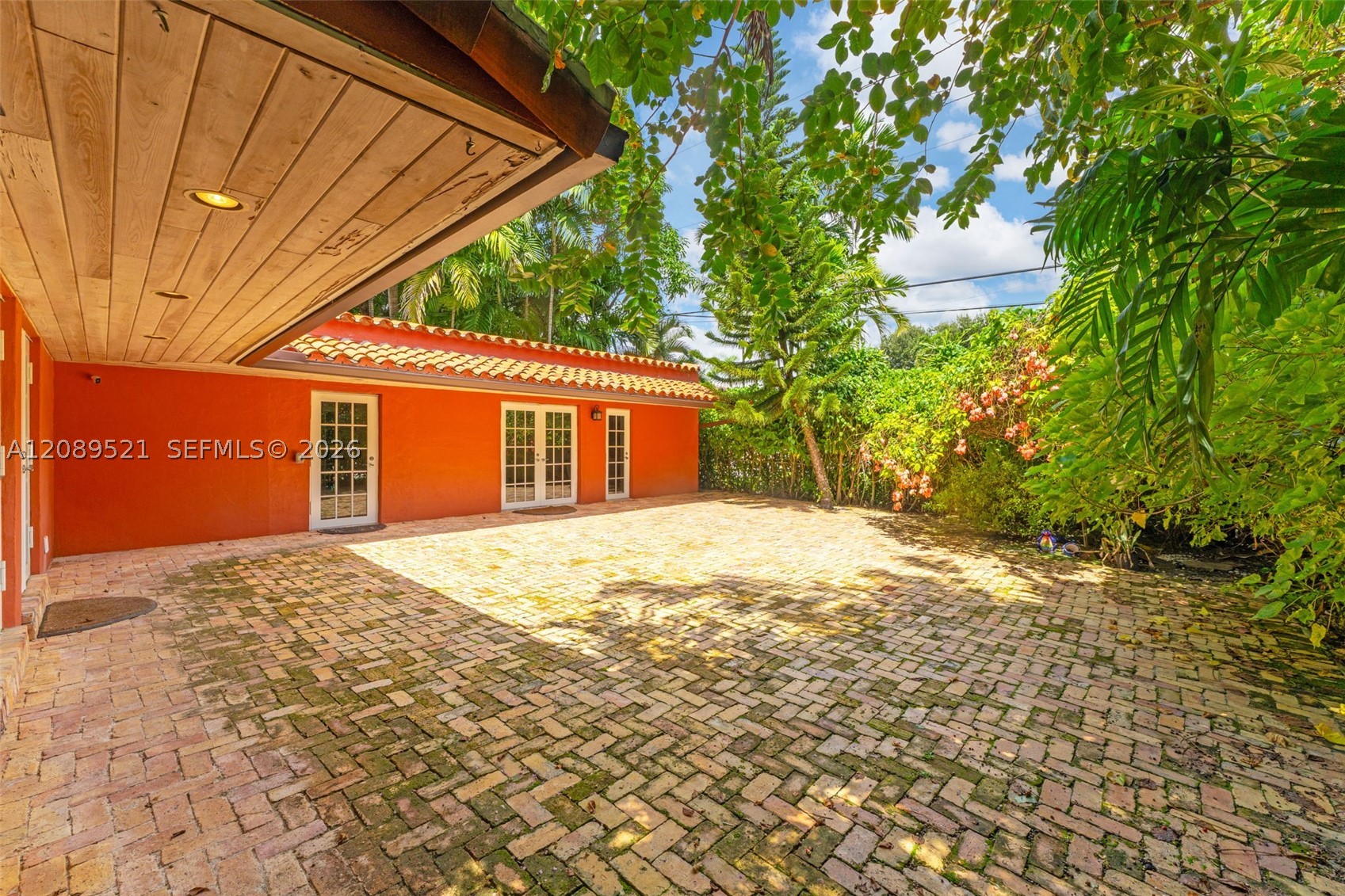 629 Altara Ave Coral Gables, FL 33146