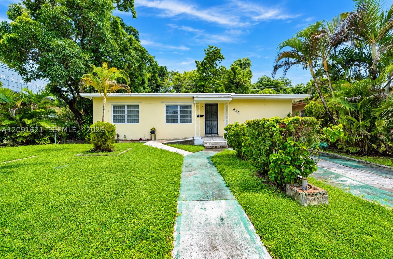 420 NW 42nd St