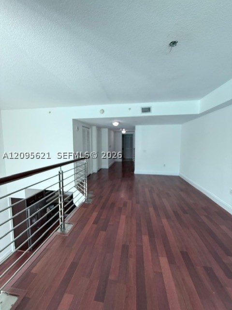 image Brickell on the River South4