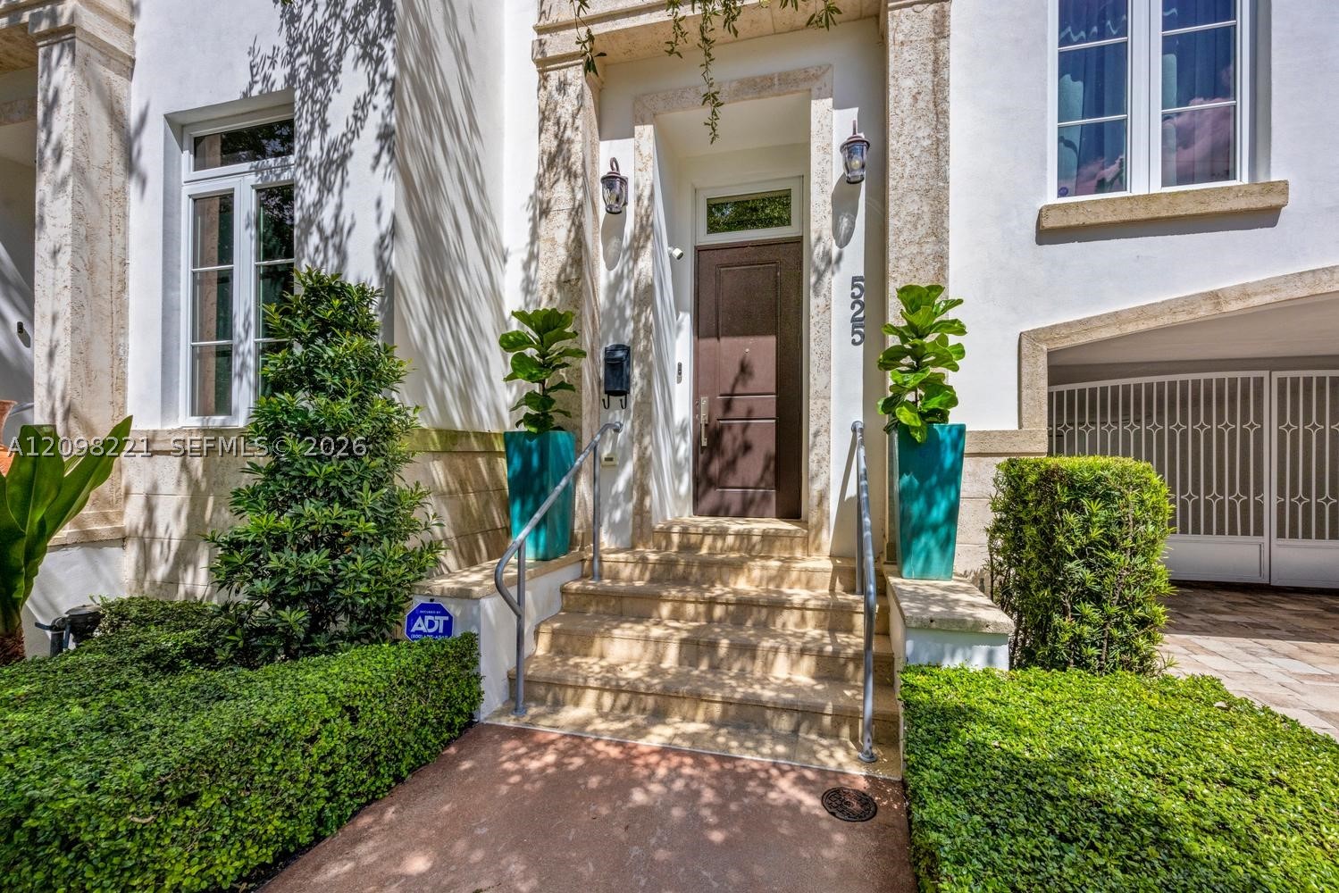 525 Anastasia Ave #525
