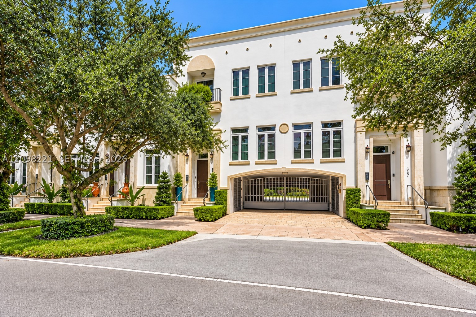 525 Anastasia Ave #525 Coral Gables, FL 33134