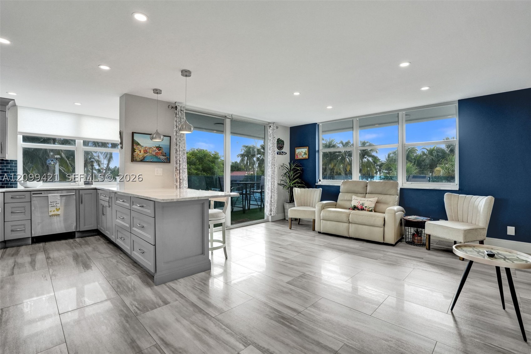 2639 N Riverside Dr #203 Pompano Beach, FL 33062