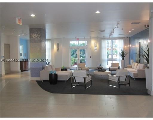 image Cite on the Bay East23