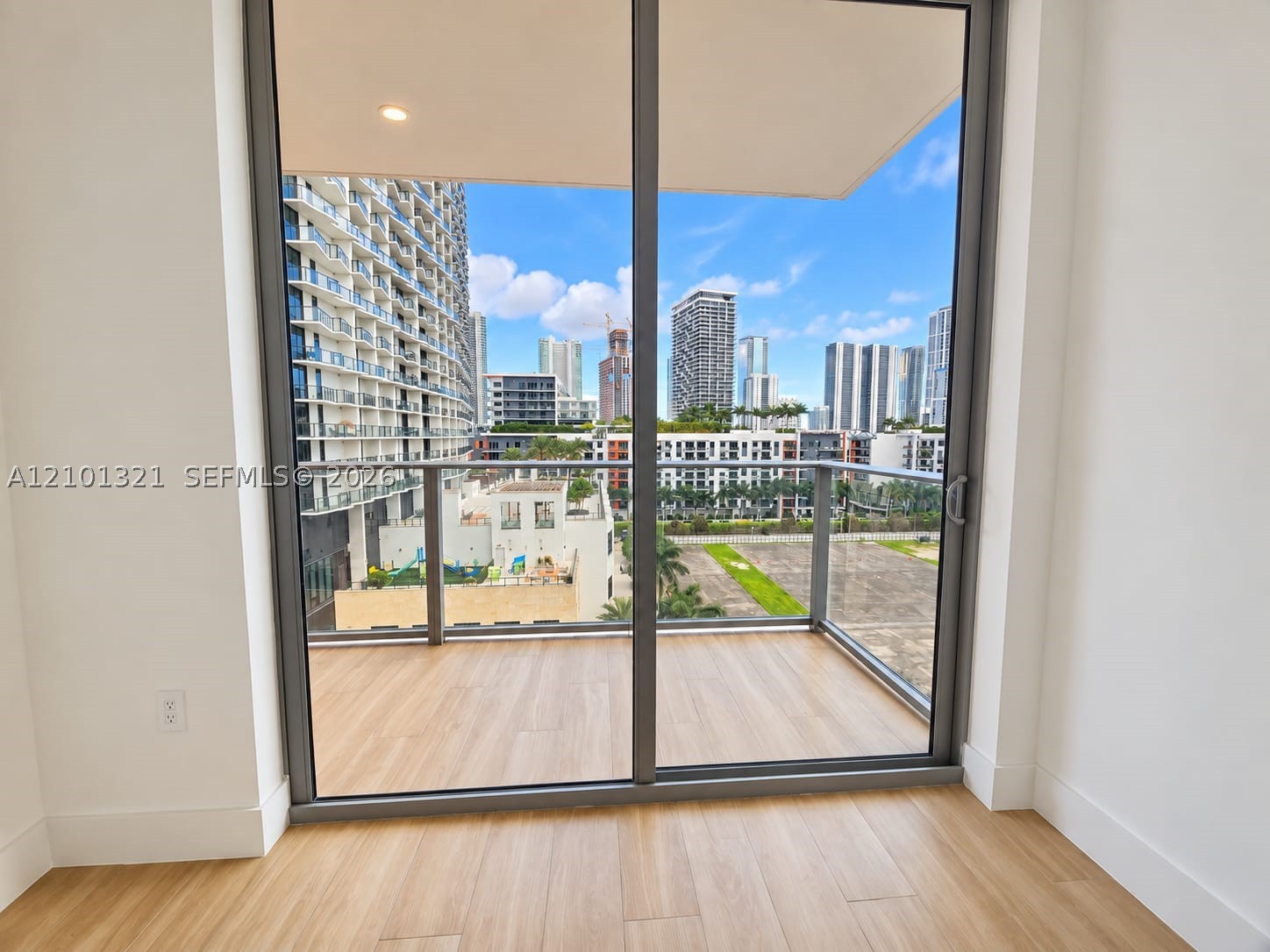 90 NE 32nd St #901 Miami, FL 33127