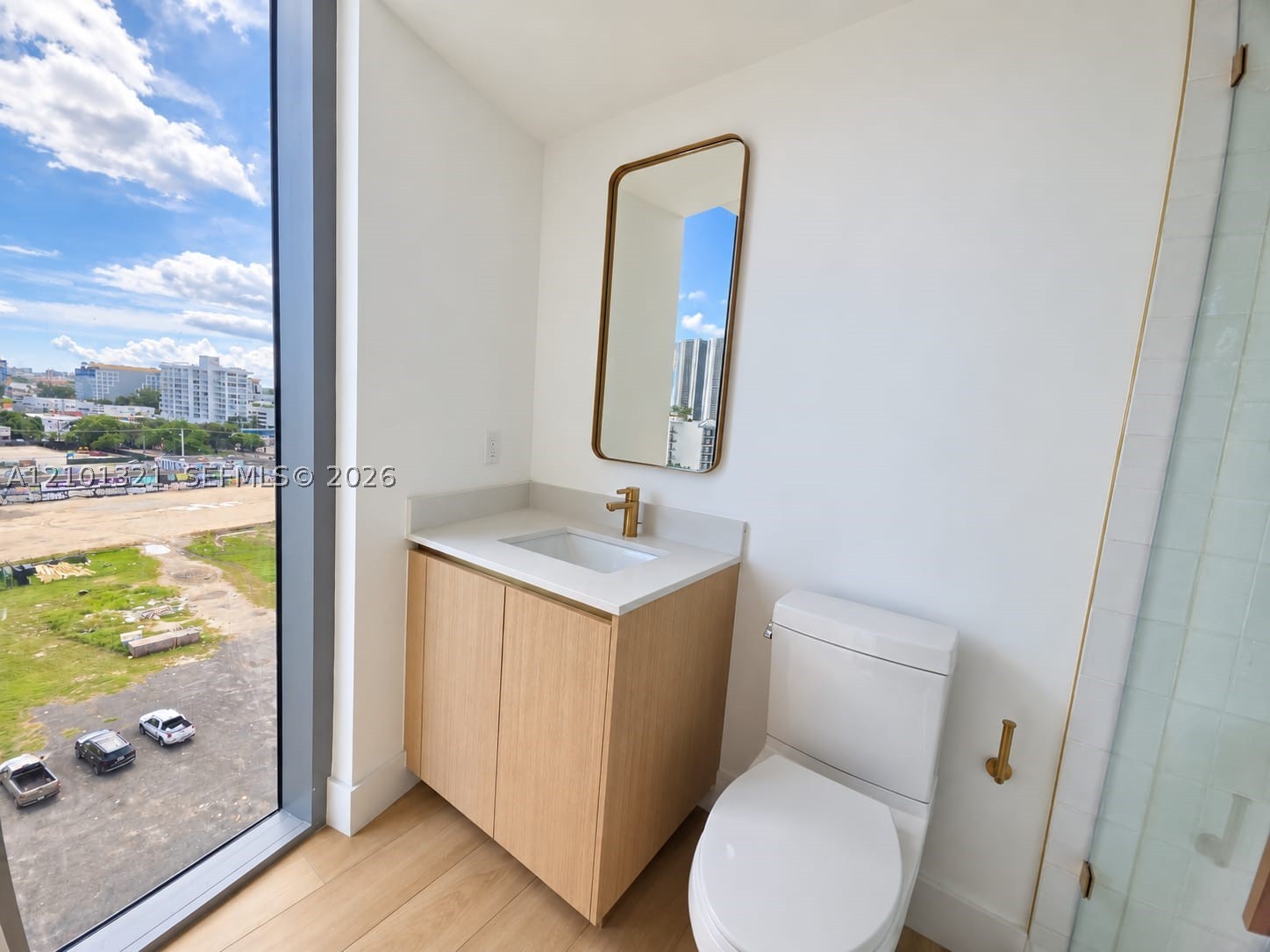 90 NE 32nd St #901 Miami, FL 33127