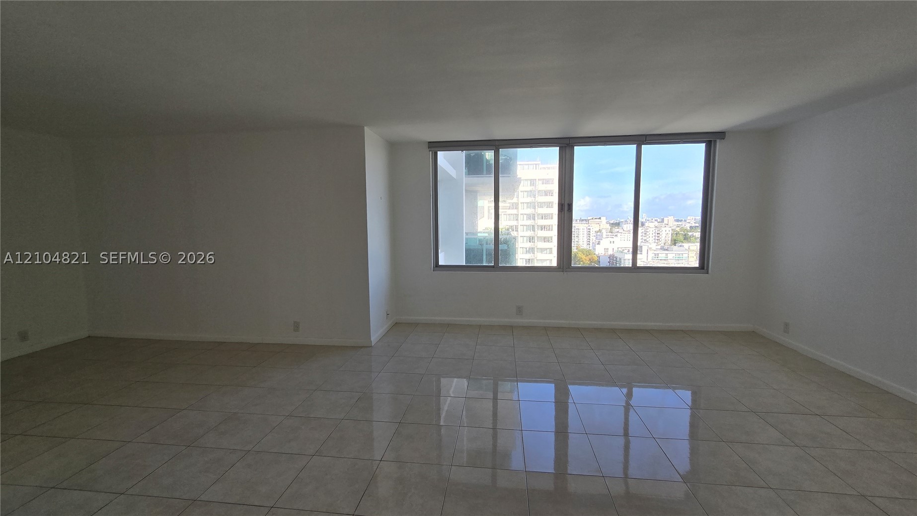 image Mirador 1000 (South Tower)13