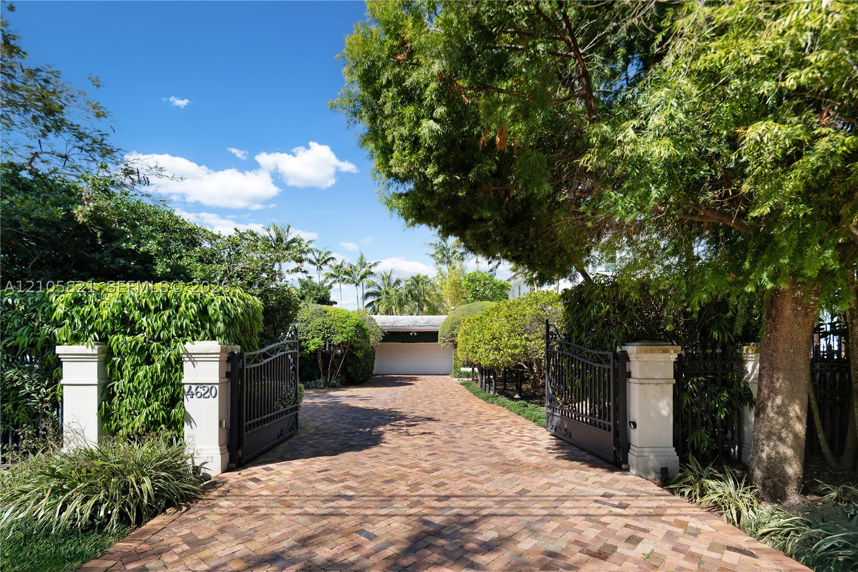 4620 Granada Blvd Coral Gables, FL 33146