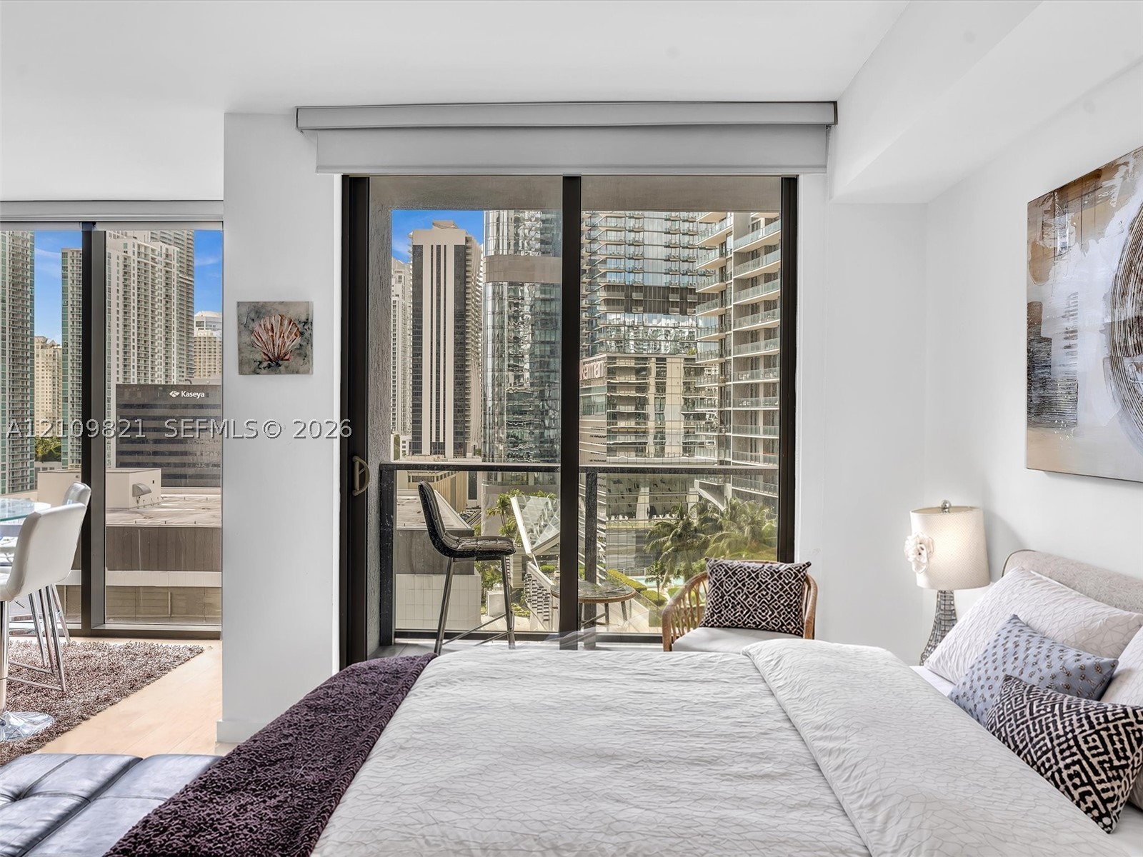 31 SE 6th St #2103 Miami, FL 33131