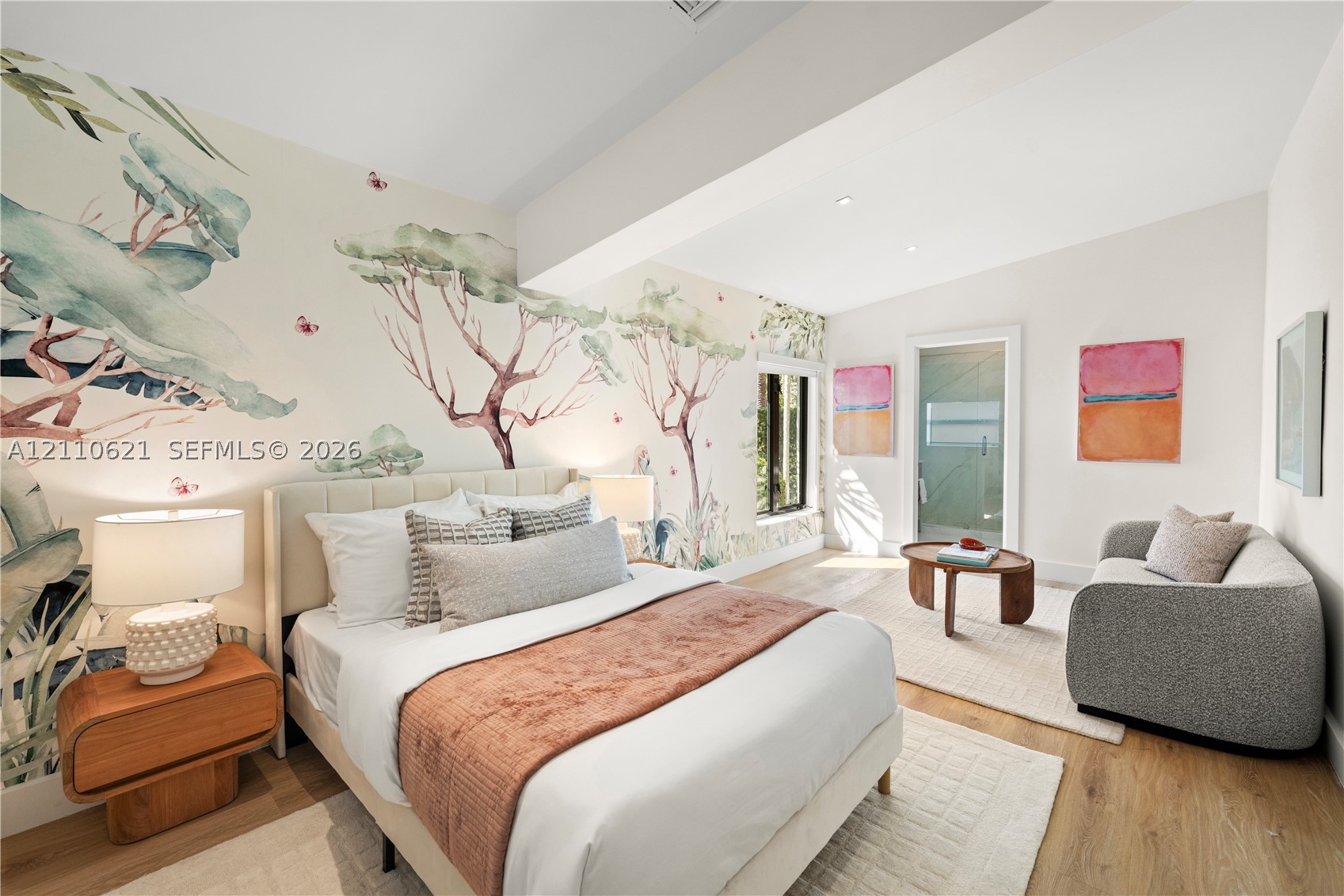 1777 Daytonia Rd Miami Beach, FL 33141