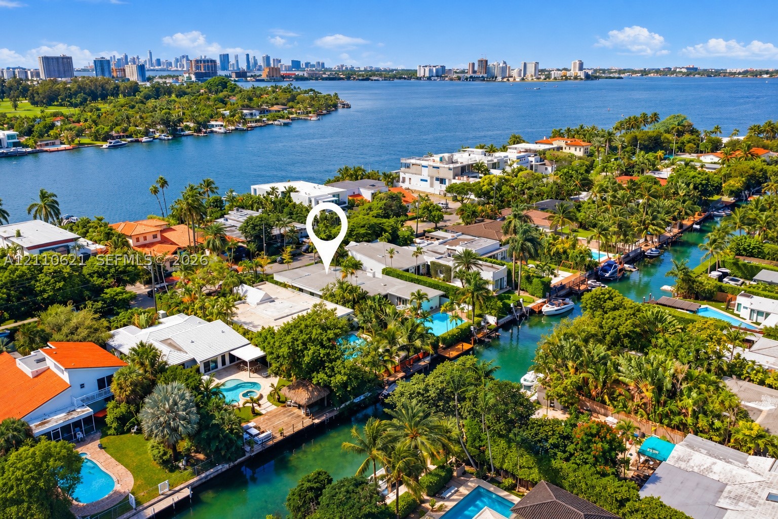 1777 Daytonia Rd Miami Beach, FL 33141