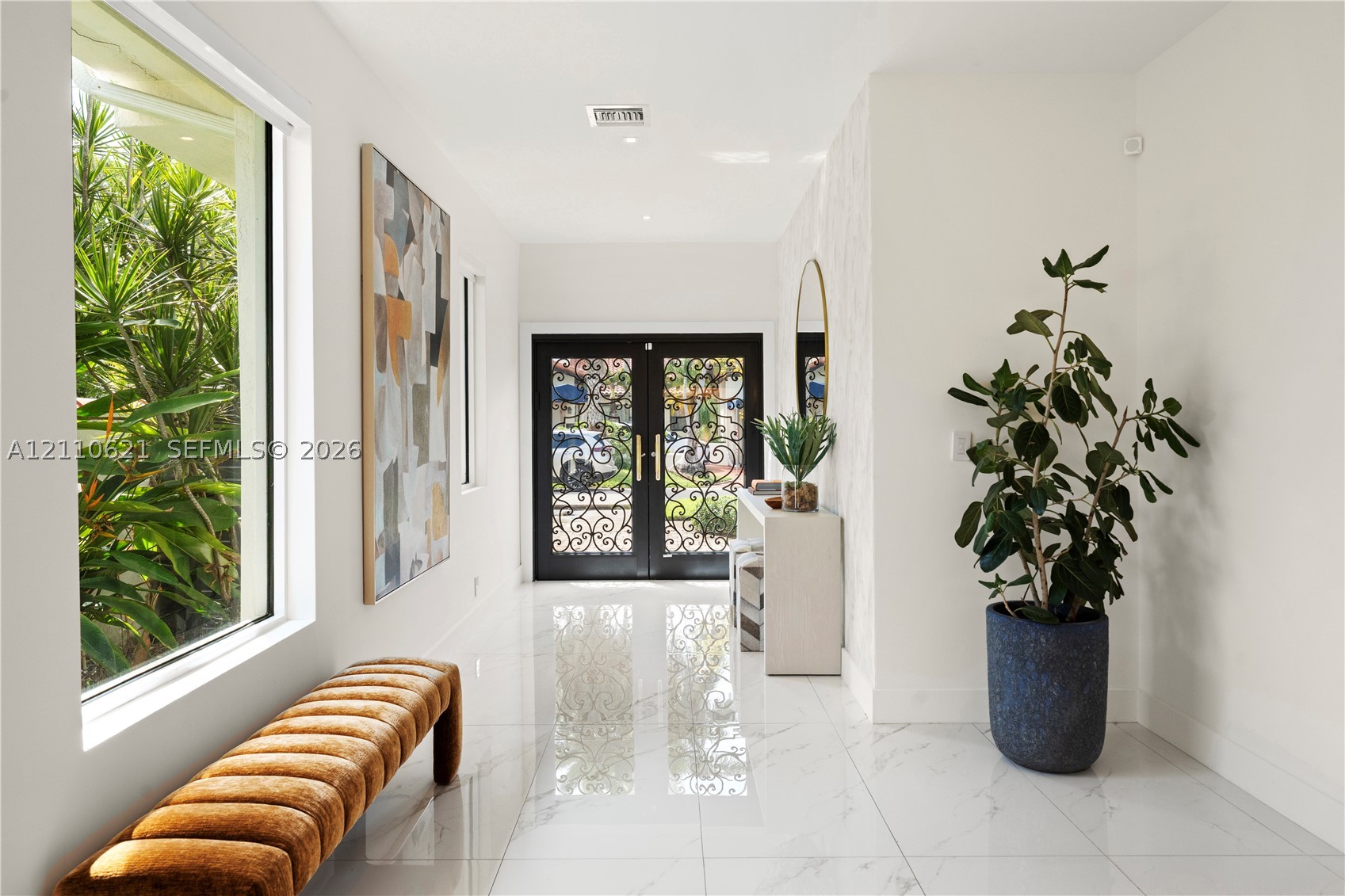 1777 Daytonia Rd Miami Beach, FL 33141