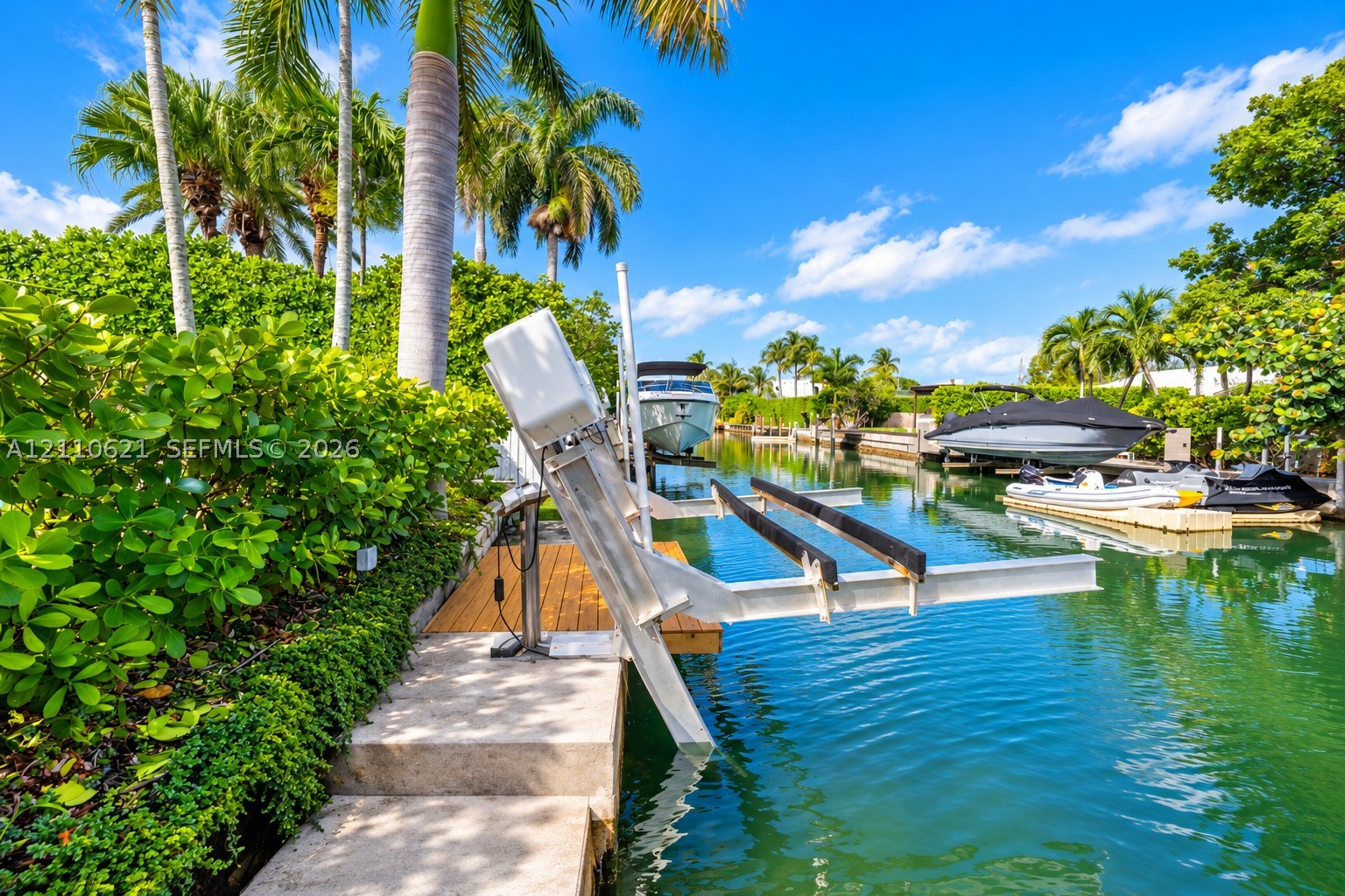 1777 Daytonia Rd Miami Beach, FL 33141