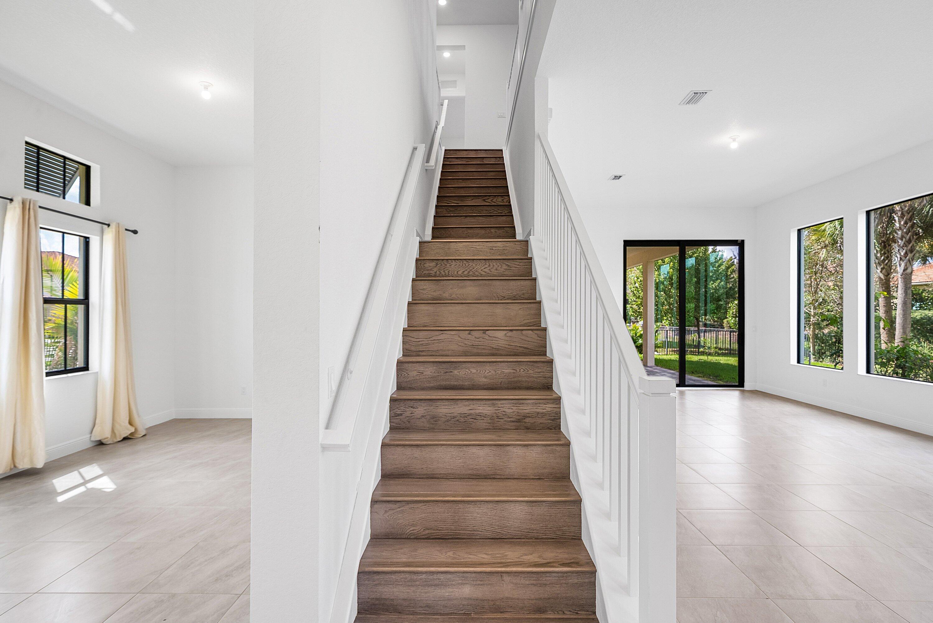 12035 N Baypoint Parkland, FL 33076