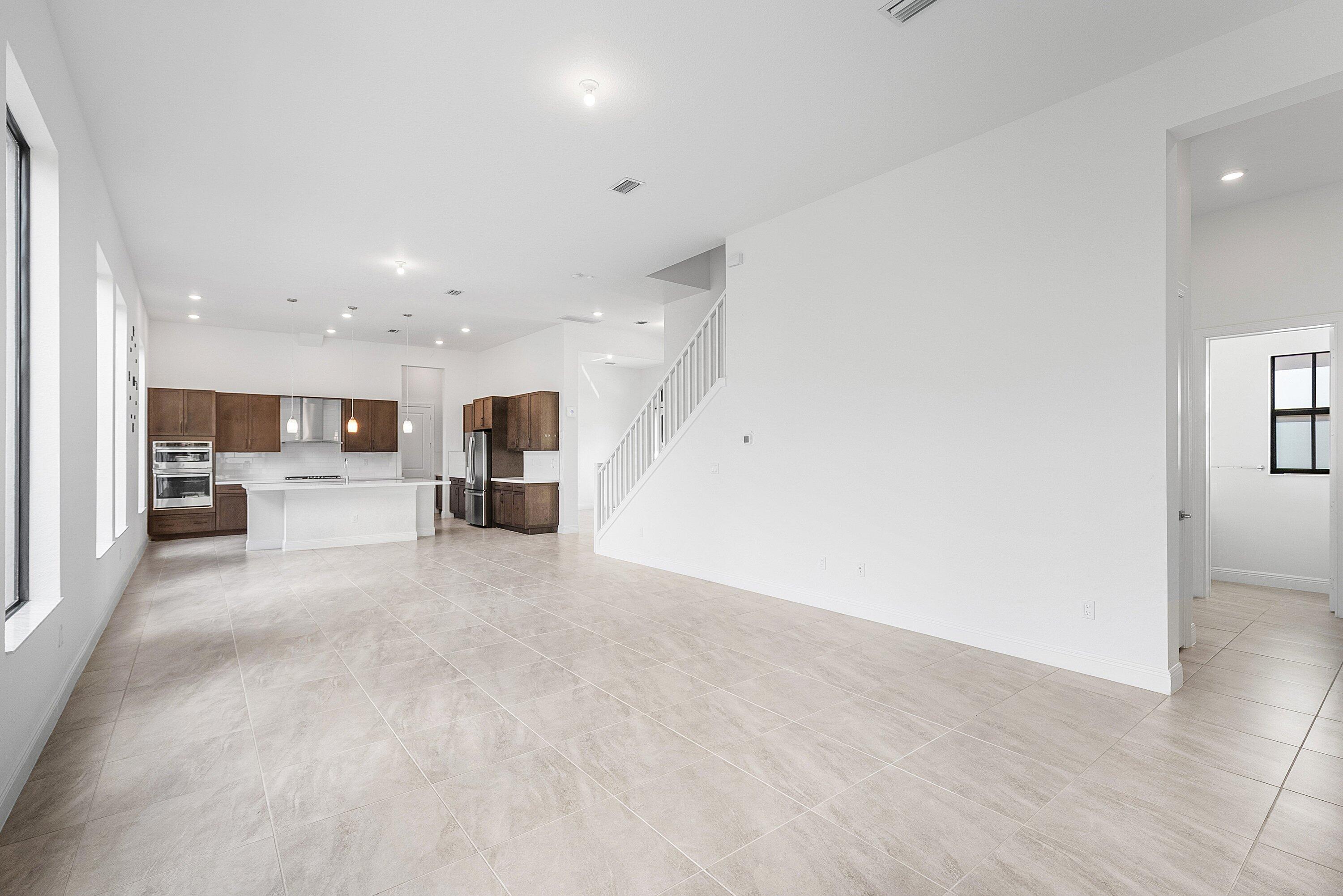 12035 N Baypoint Parkland, FL 33076