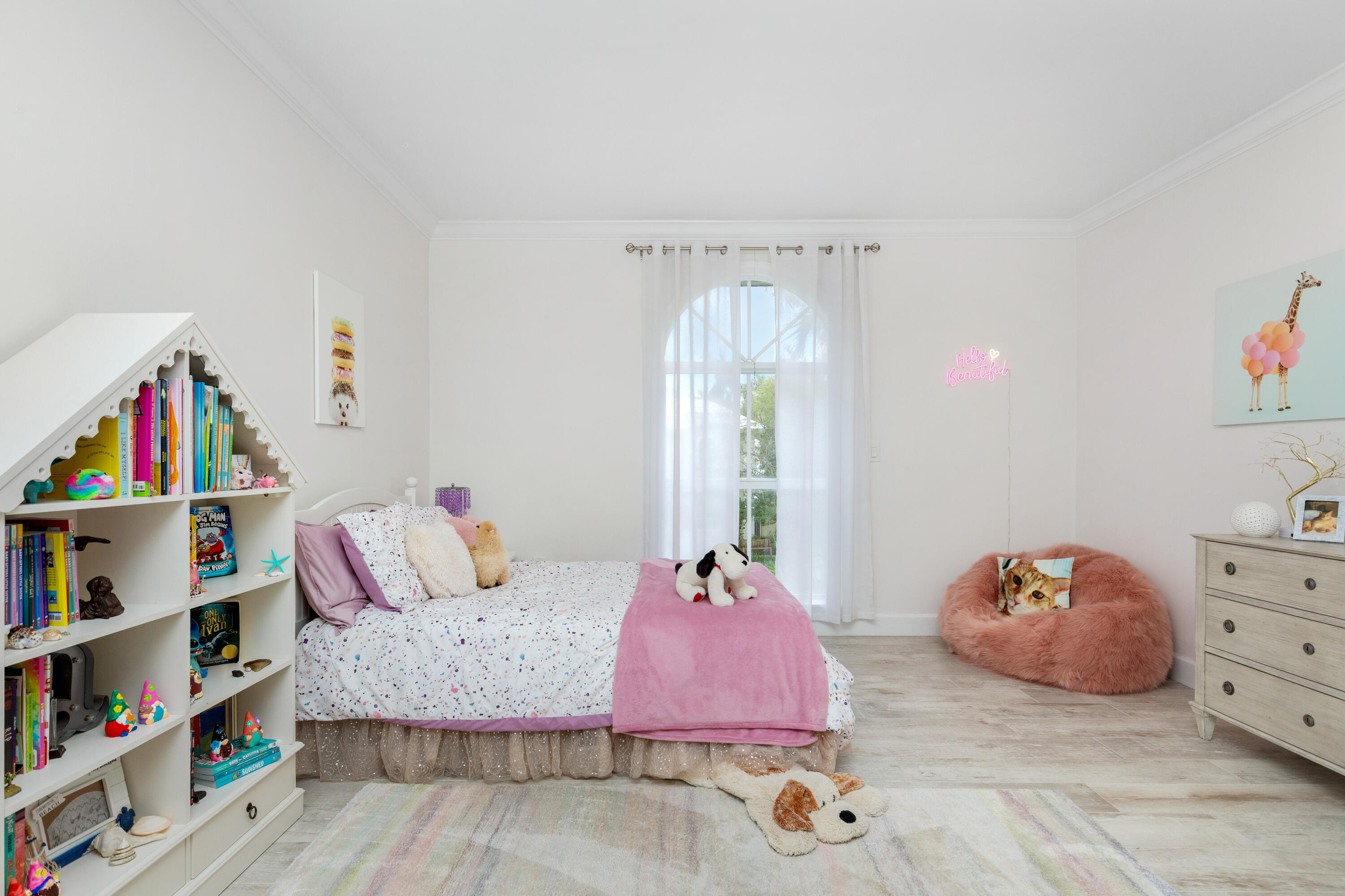 24 Grand Bay Estates Key Biscayne, FL 33149