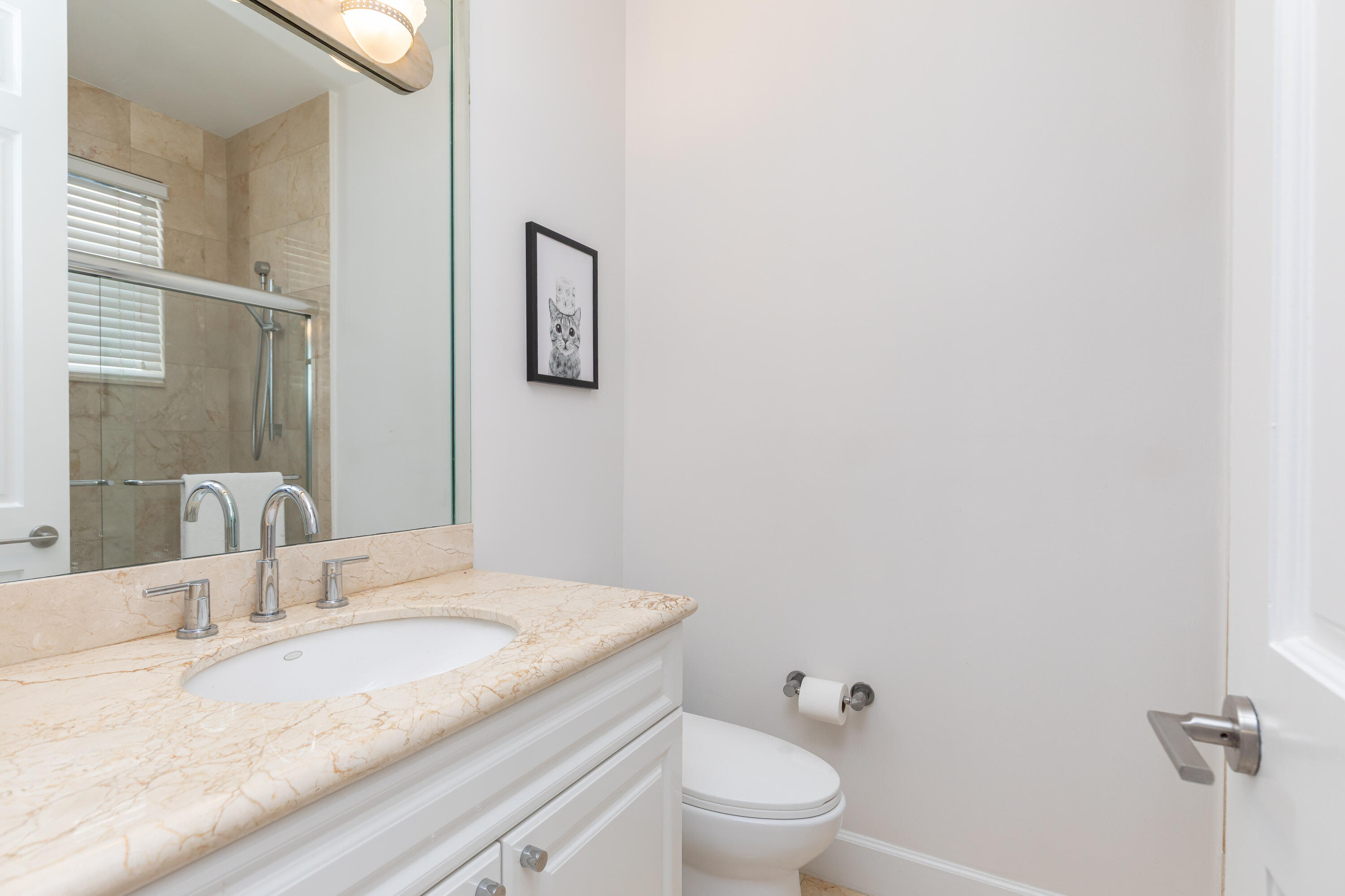 24 Grand Bay Estates Key Biscayne, FL 33149