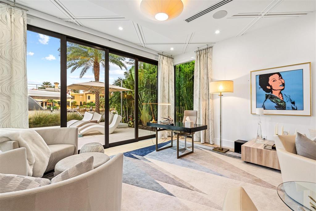 70 Isla Bahia Fort Lauderdale, FL 33316