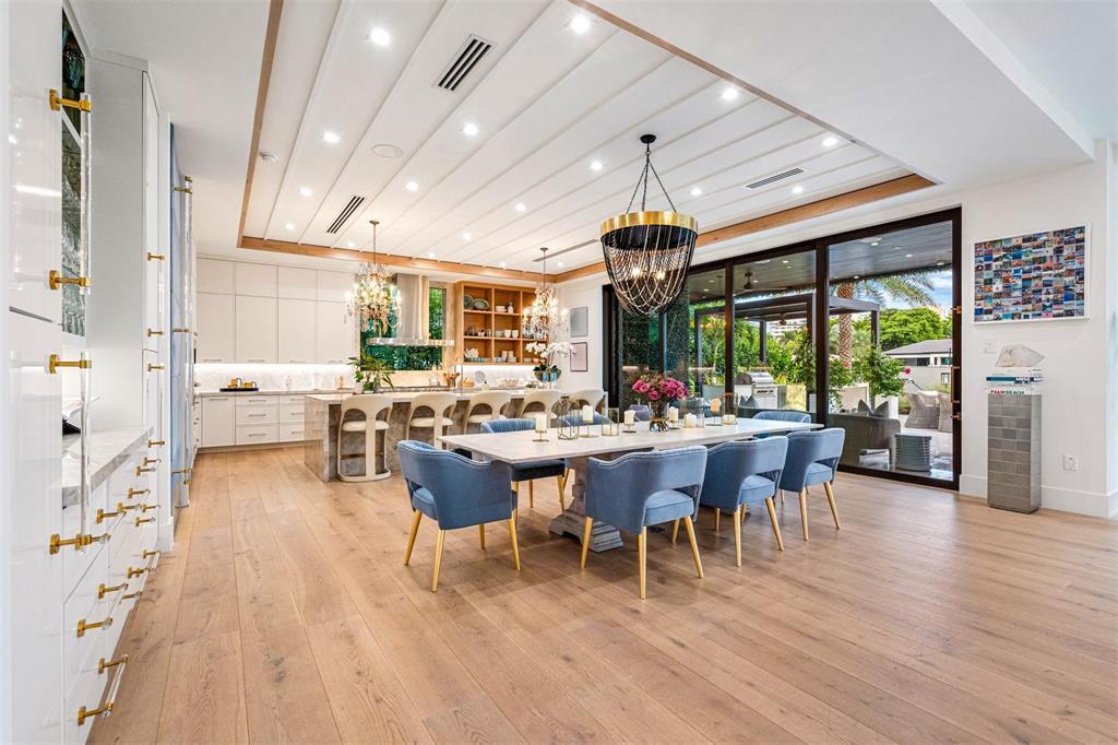 70 Isla Bahia Fort Lauderdale, FL 33316