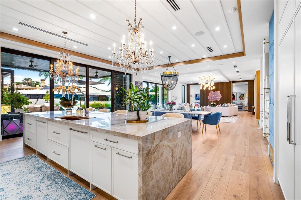 70 Isla Bahia Fort Lauderdale, FL 33316