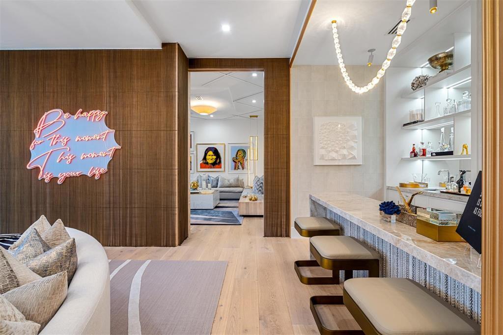 70 Isla Bahia Fort Lauderdale, FL 33316