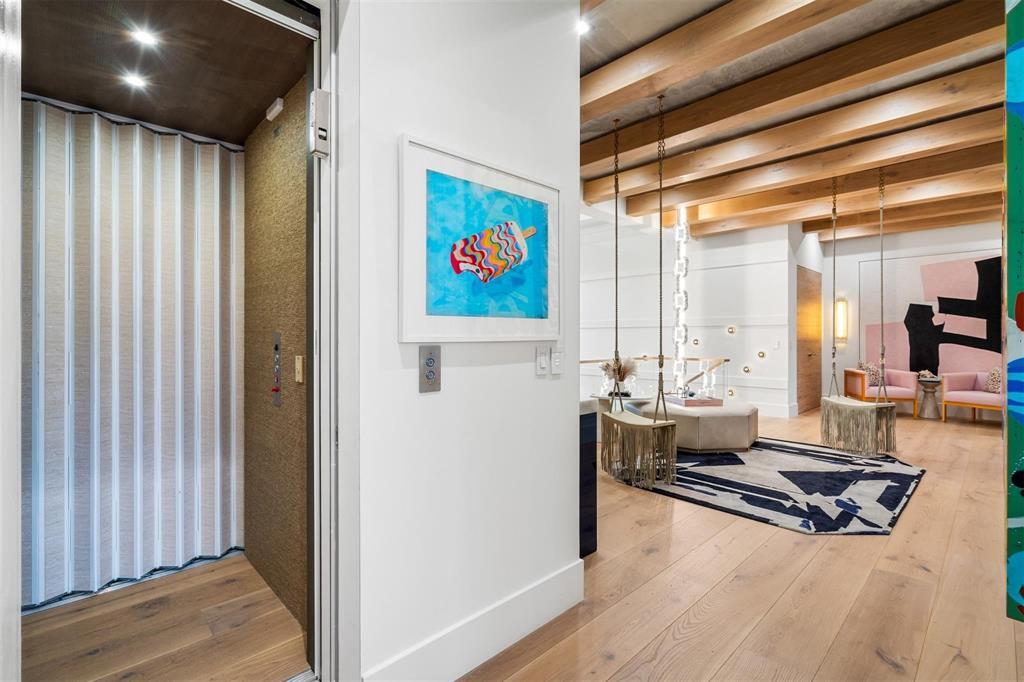 70 Isla Bahia Fort Lauderdale, FL 33316