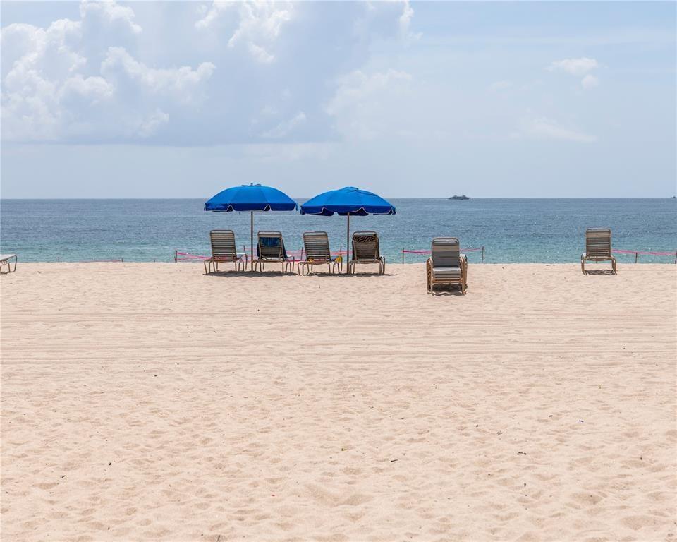 70 Isla Bahia Fort Lauderdale, FL 33316