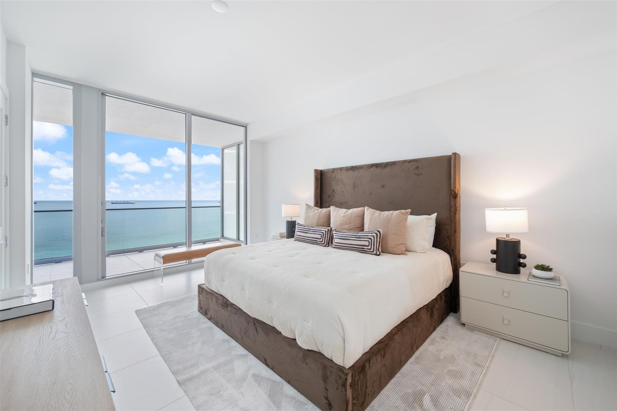 153 N Seabreeze #Unit 1105s Fort Lauderdale, FL 33304