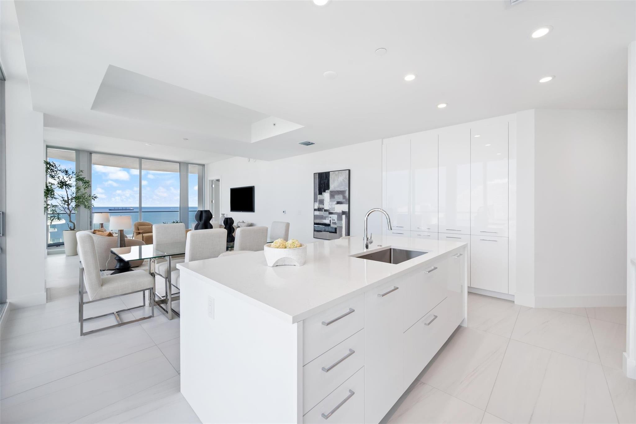 153 N Seabreeze #Unit 1105s Fort Lauderdale, FL 33304