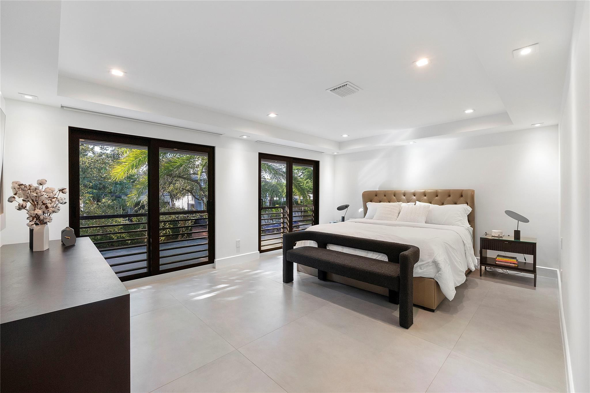 500 NE 14th Fort Lauderdale, FL 33301