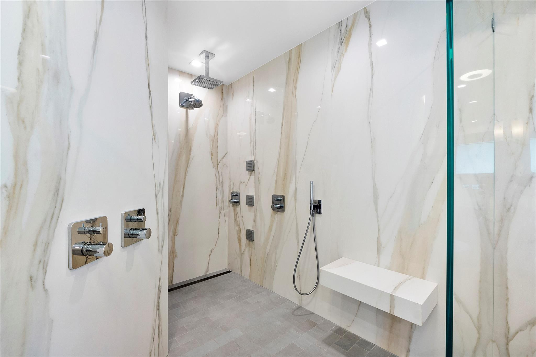 500 NE 14th Fort Lauderdale, FL 33301