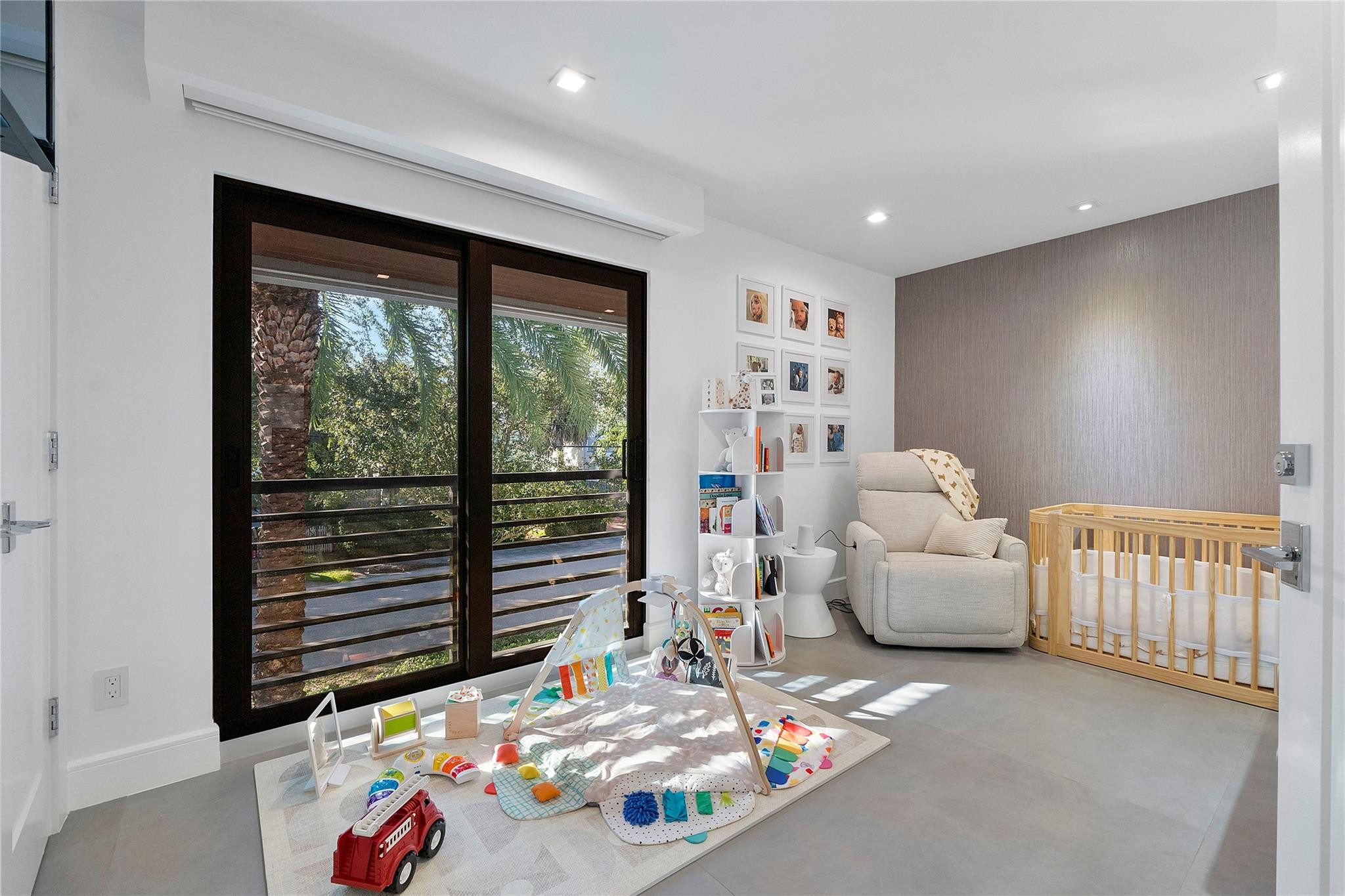 500 NE 14th Fort Lauderdale, FL 33301