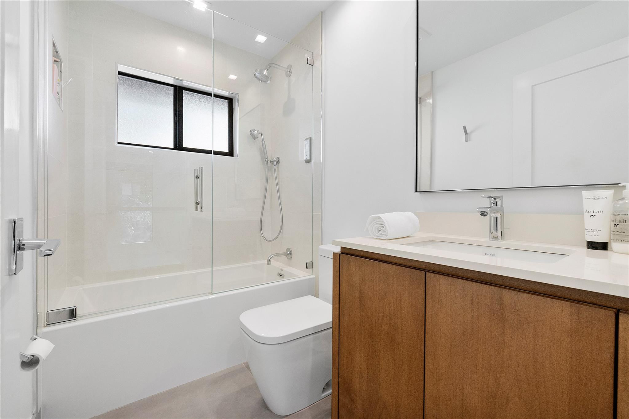 500 NE 14th Fort Lauderdale, FL 33301