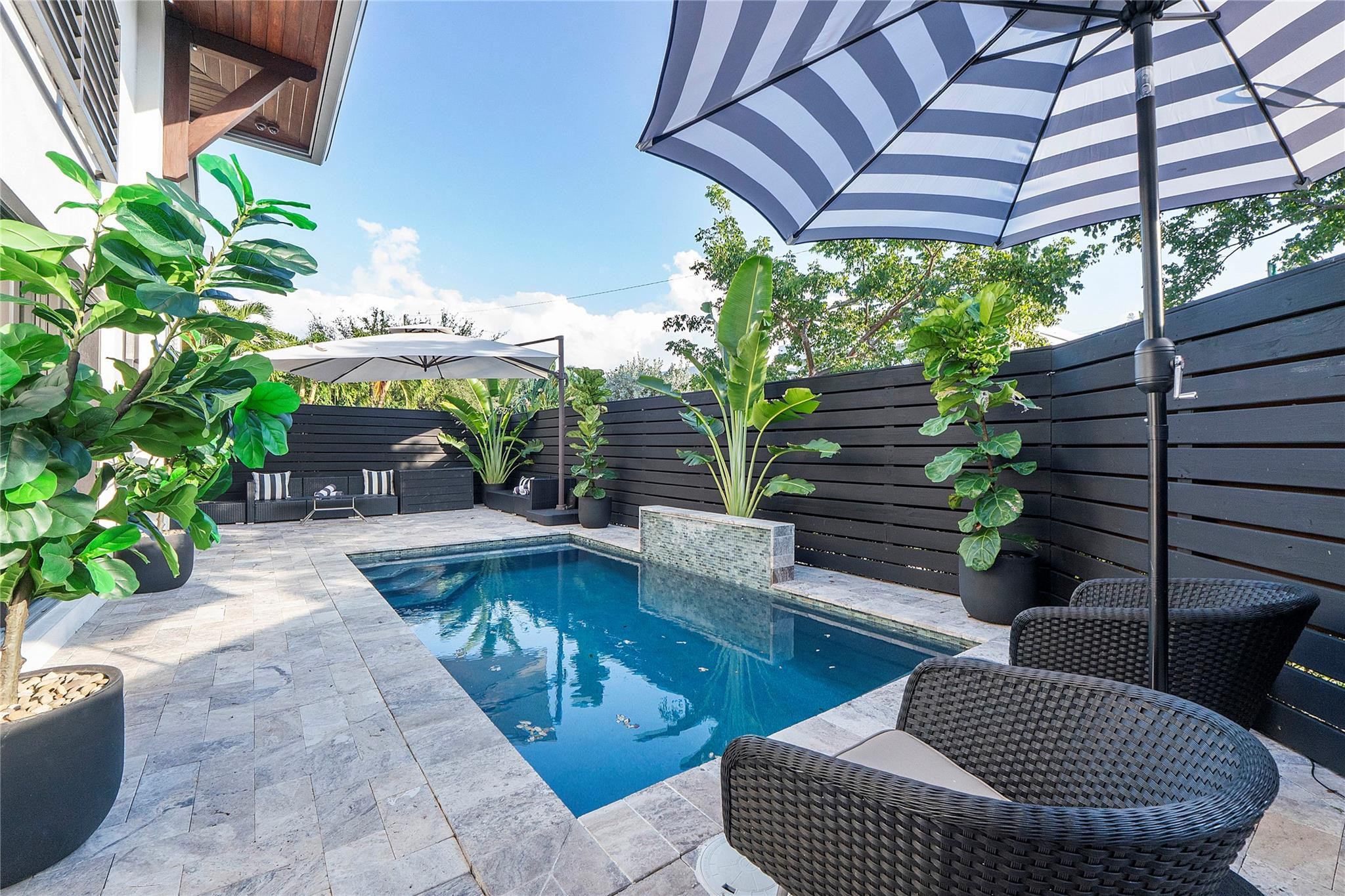 500 NE 14th Fort Lauderdale, FL 33301