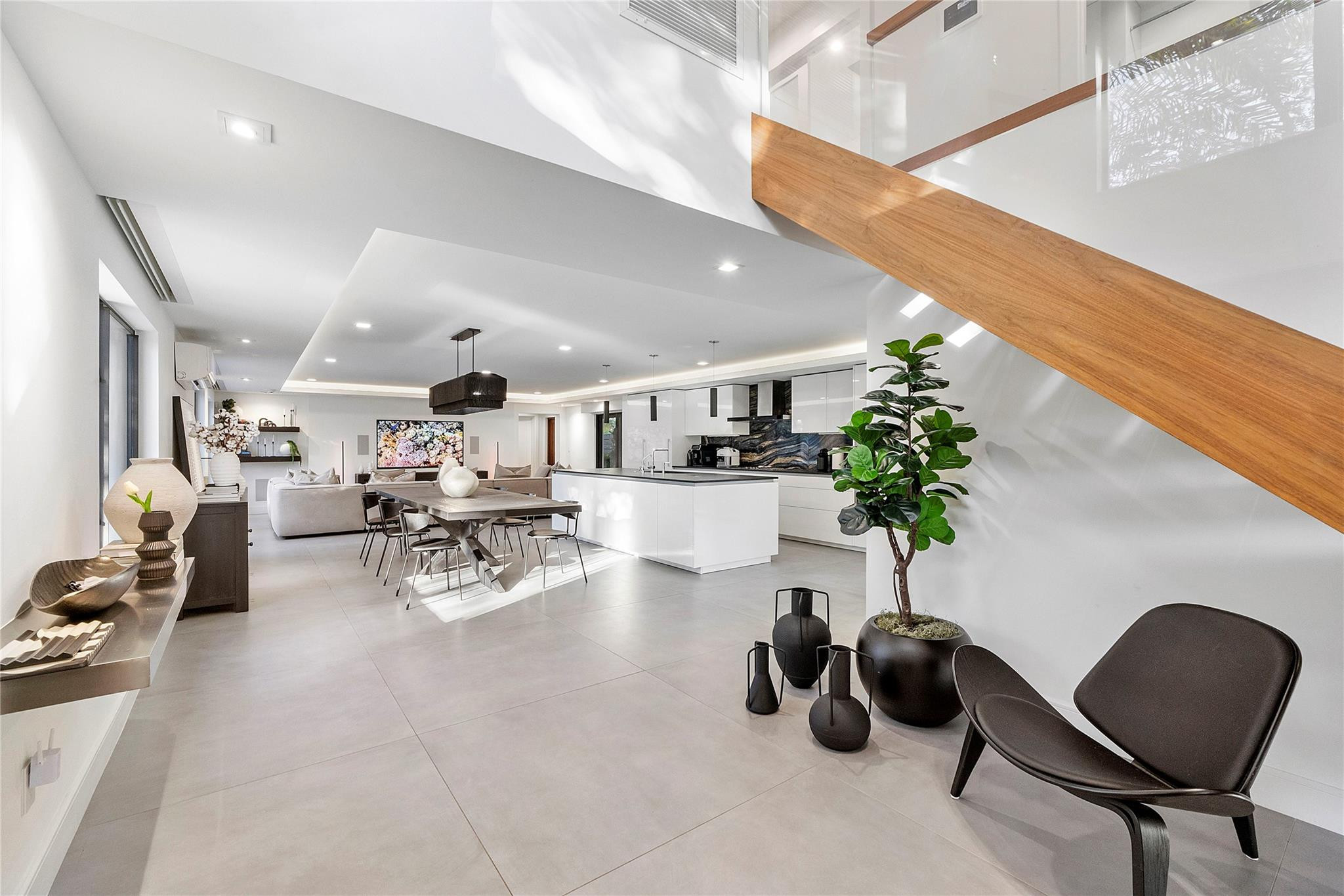 500 NE 14th Fort Lauderdale, FL 33301