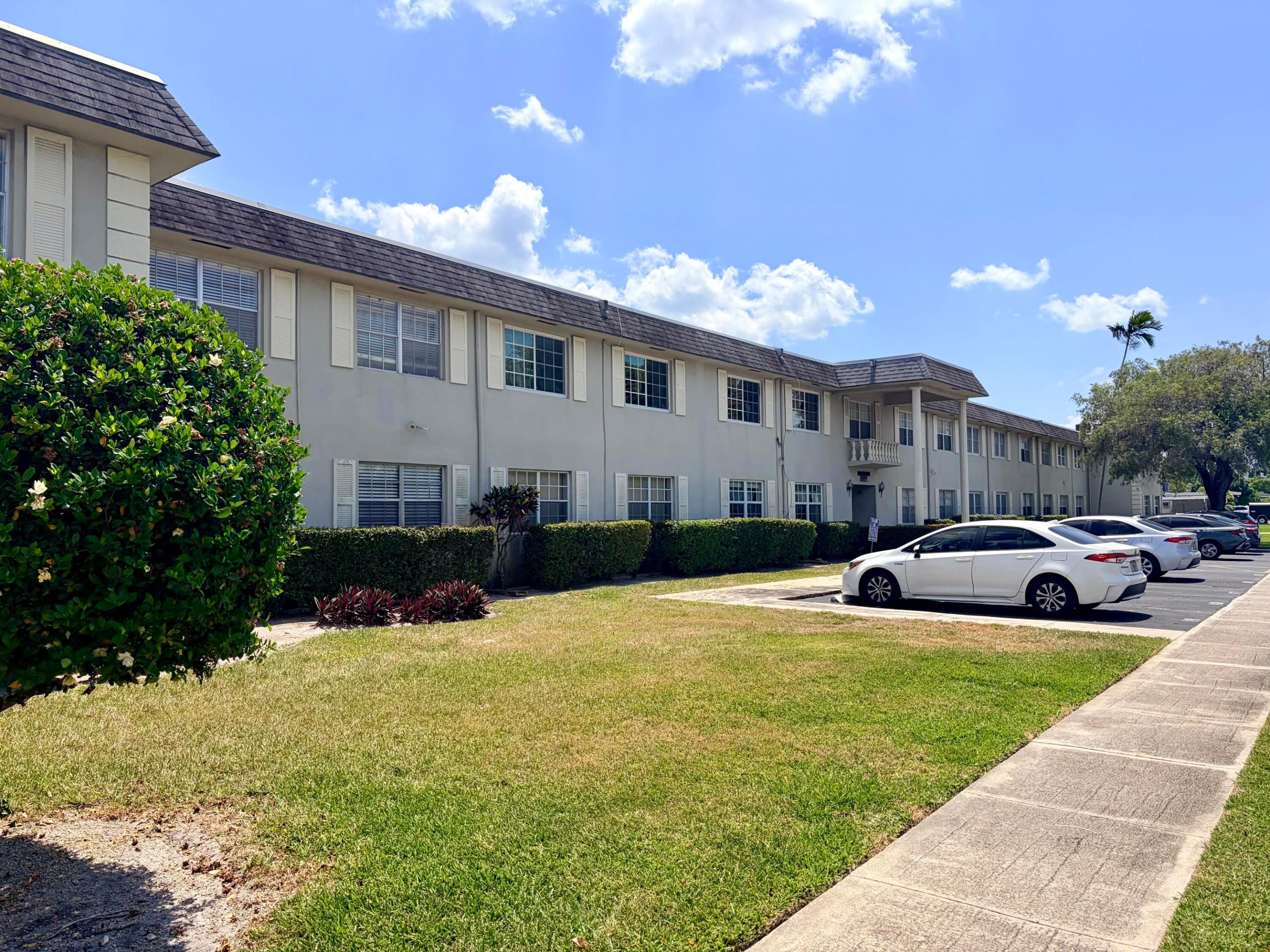 1560 Mckinley #115w