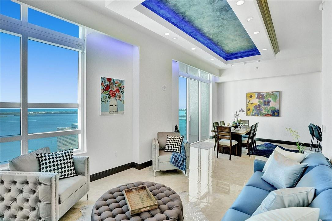 951 Brickell #4308 Miami, FL 33131