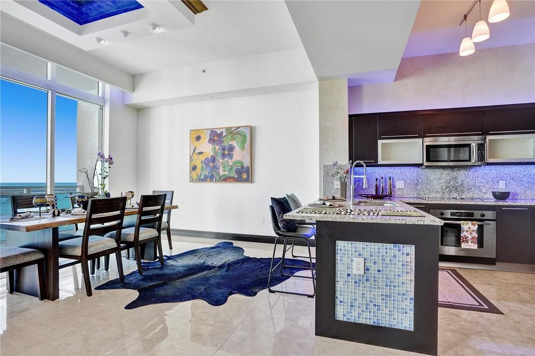 951 Brickell #4308 Miami, FL 33131