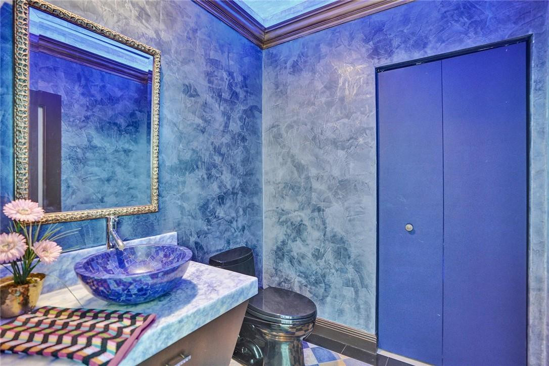 951 Brickell #4308 Miami, FL 33131