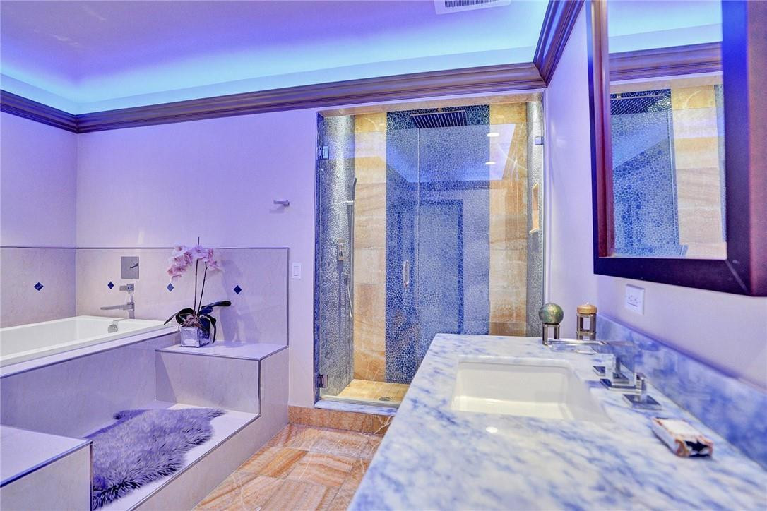 951 Brickell #4308 Miami, FL 33131
