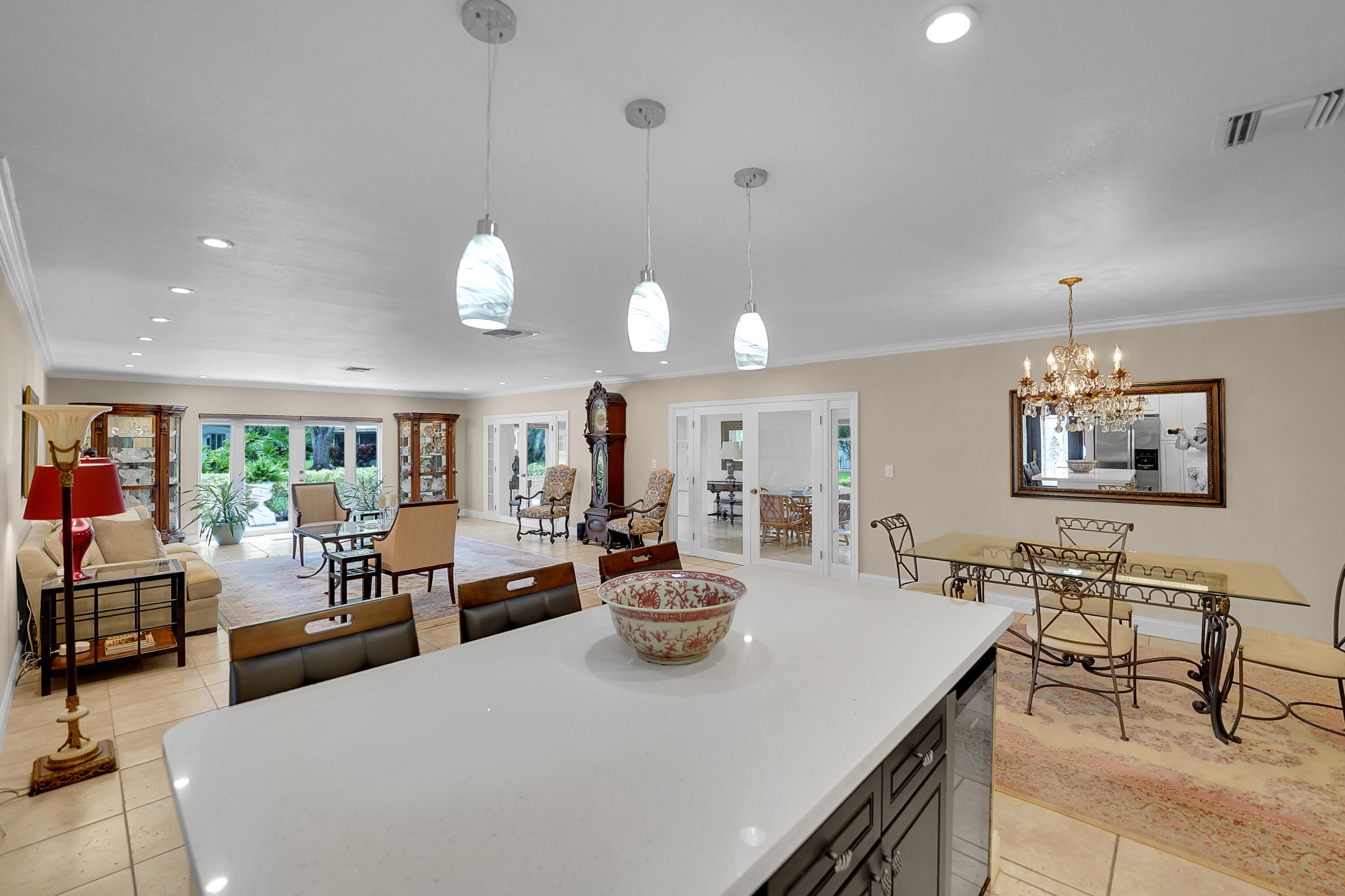 1019 E Cypress Pompano Beach, FL 33069