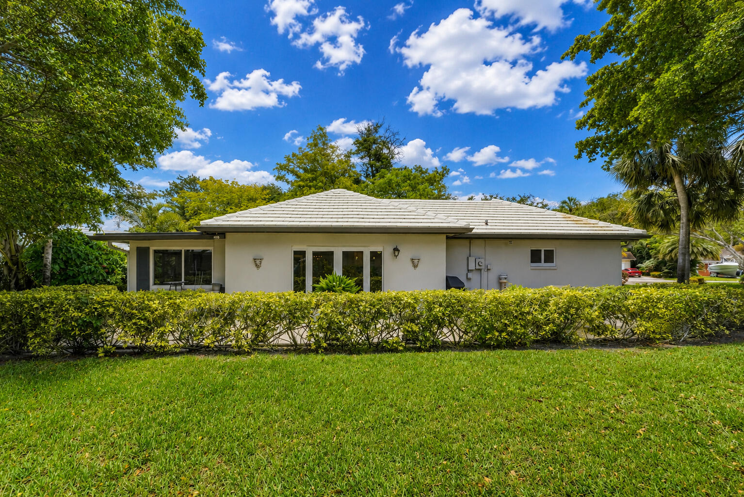 1019 E Cypress Pompano Beach, FL 33069