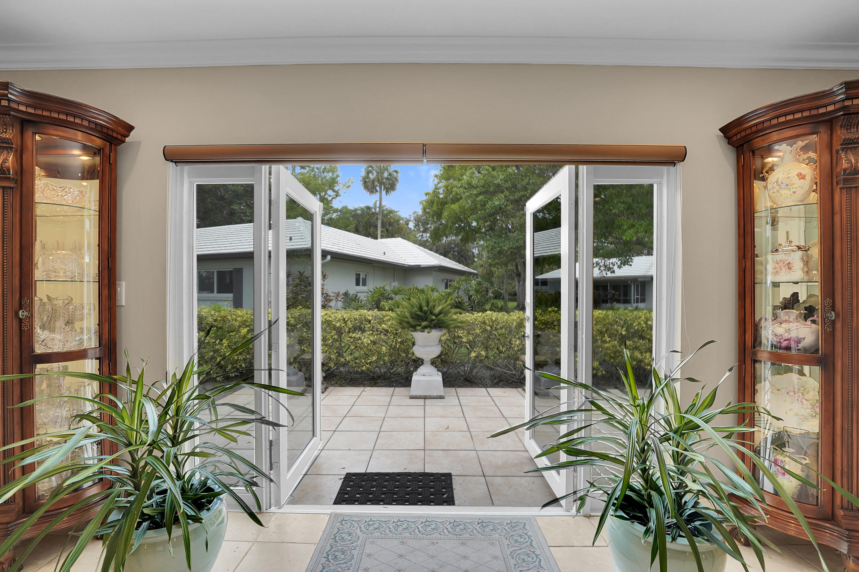 1019 E Cypress Pompano Beach, FL 33069