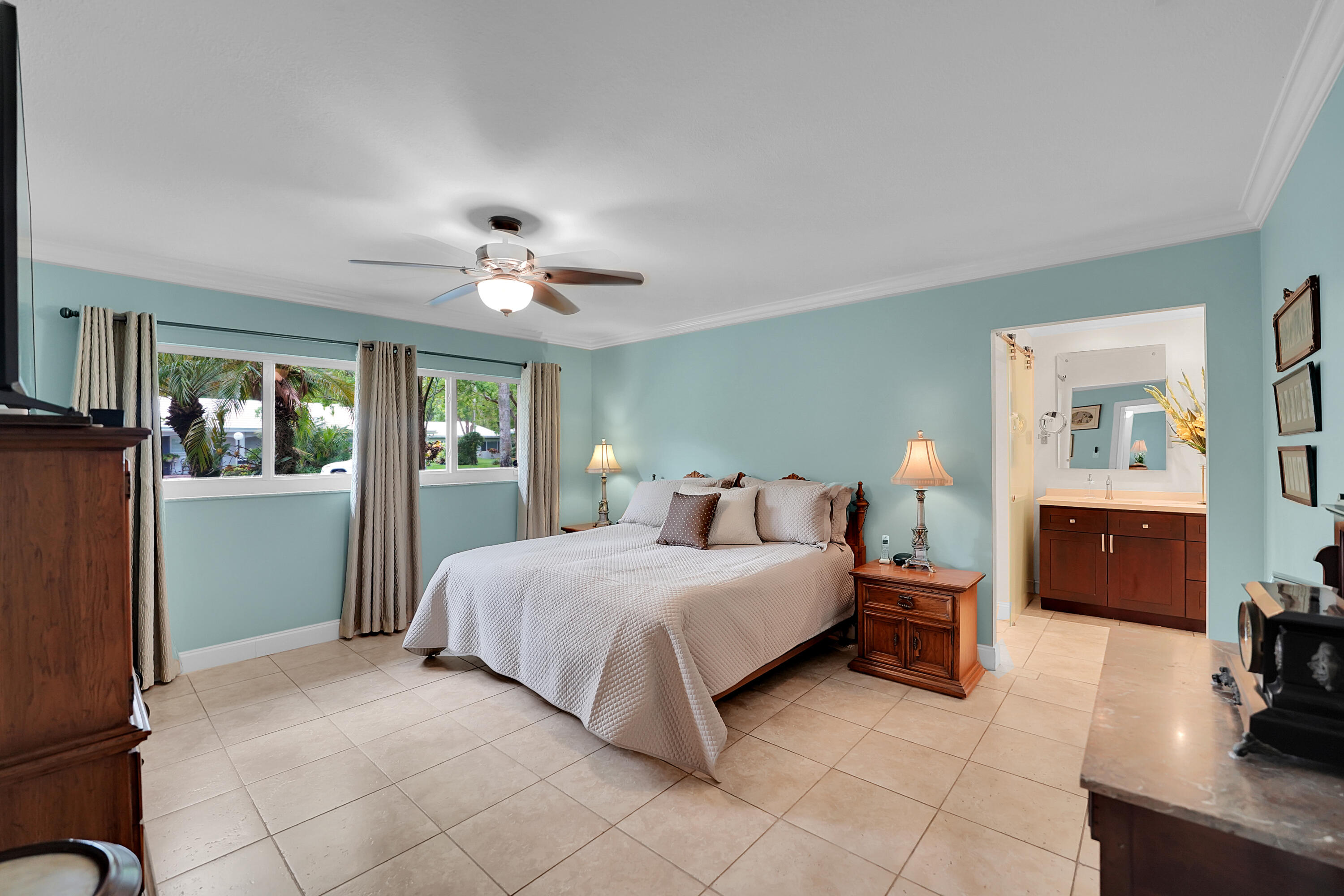 1019 E Cypress Pompano Beach, FL 33069