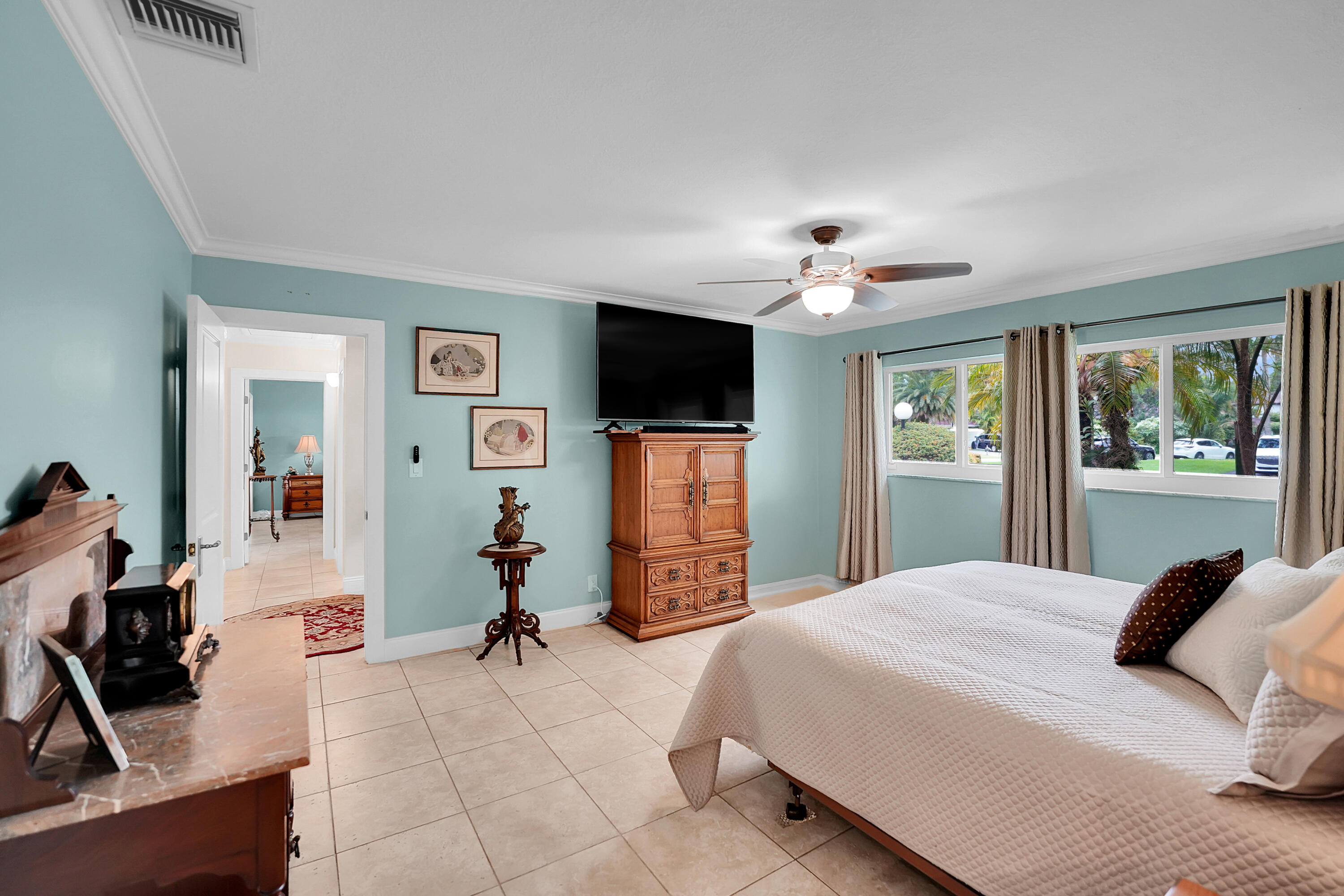 1019 E Cypress Pompano Beach, FL 33069